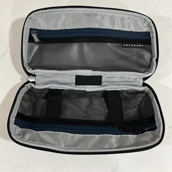 Lifekit Versa Organizer by Solgaard New Never Used - Picture 5 of 7